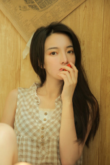 爱矢峰子